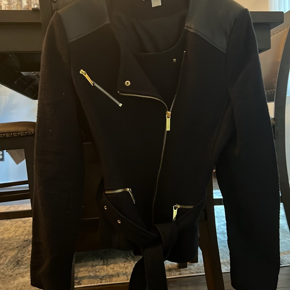 Woman’s Michael Kors Navy Blue Jacket Size 14